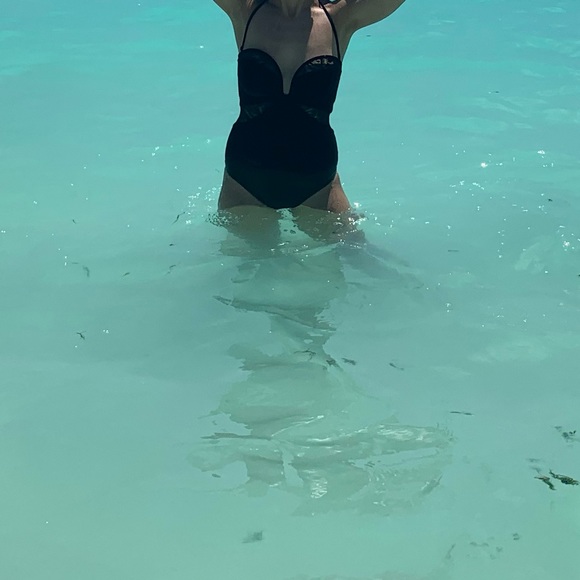 JETS SWIMWEAR - Picture 5 of 6